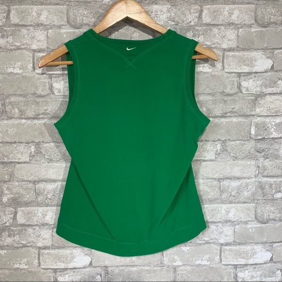 NIKE WOMEN'S WORKOUT TANK APPLE GREEN VNECK EMBROIDERED LOGO SIZE MEDIUM - Picture 2 of 7